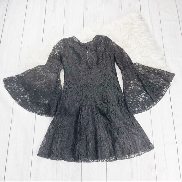 Jay Godfrey Black Mainden Lace Bell Plain Cocktail Sleeve Dress SZ 6 NEW - Picture 4 of 5